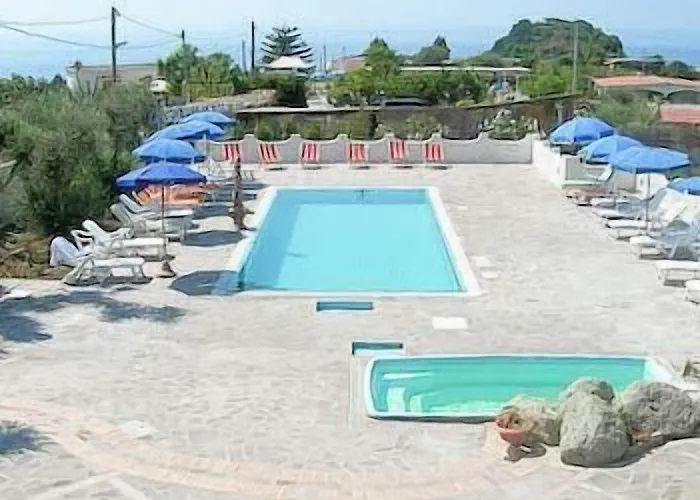 מלון Bernardina Forio di Ischia