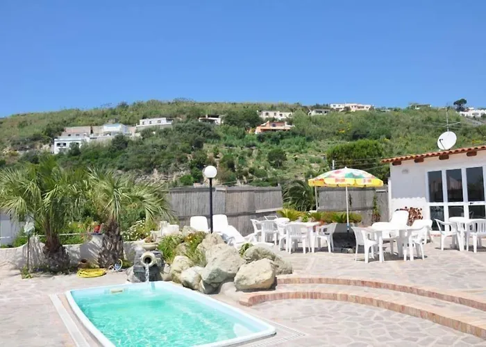 Bernardina 2* Forio di Ischia