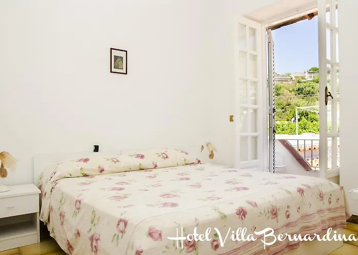 Bernardina Forio di Ischia